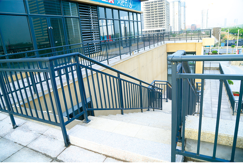 wrought iron stair railing - Image 5