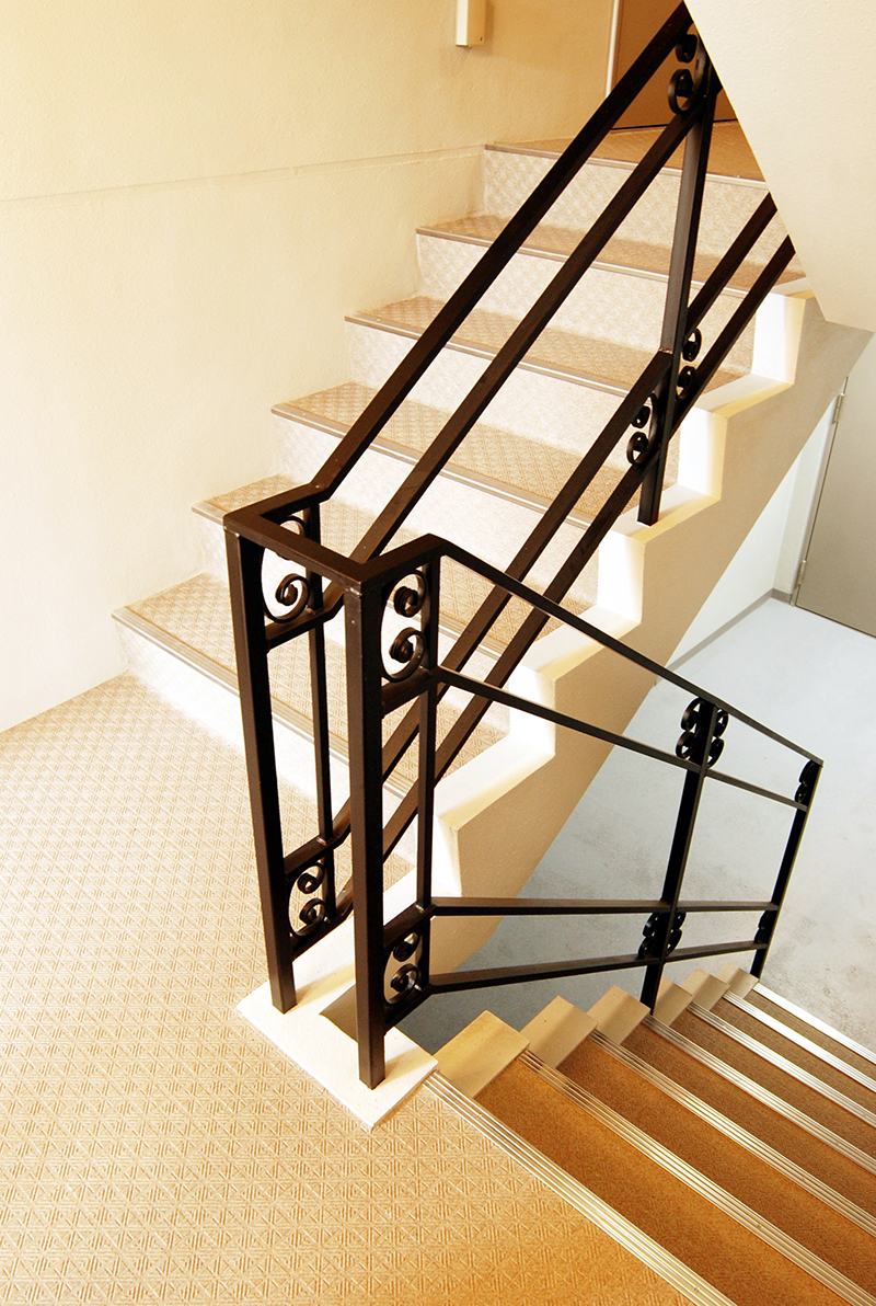 wrought iron stair railing - Image 3